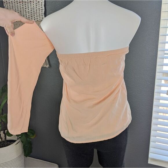 Tobi One Shoulder Top - Picture 2 of 8